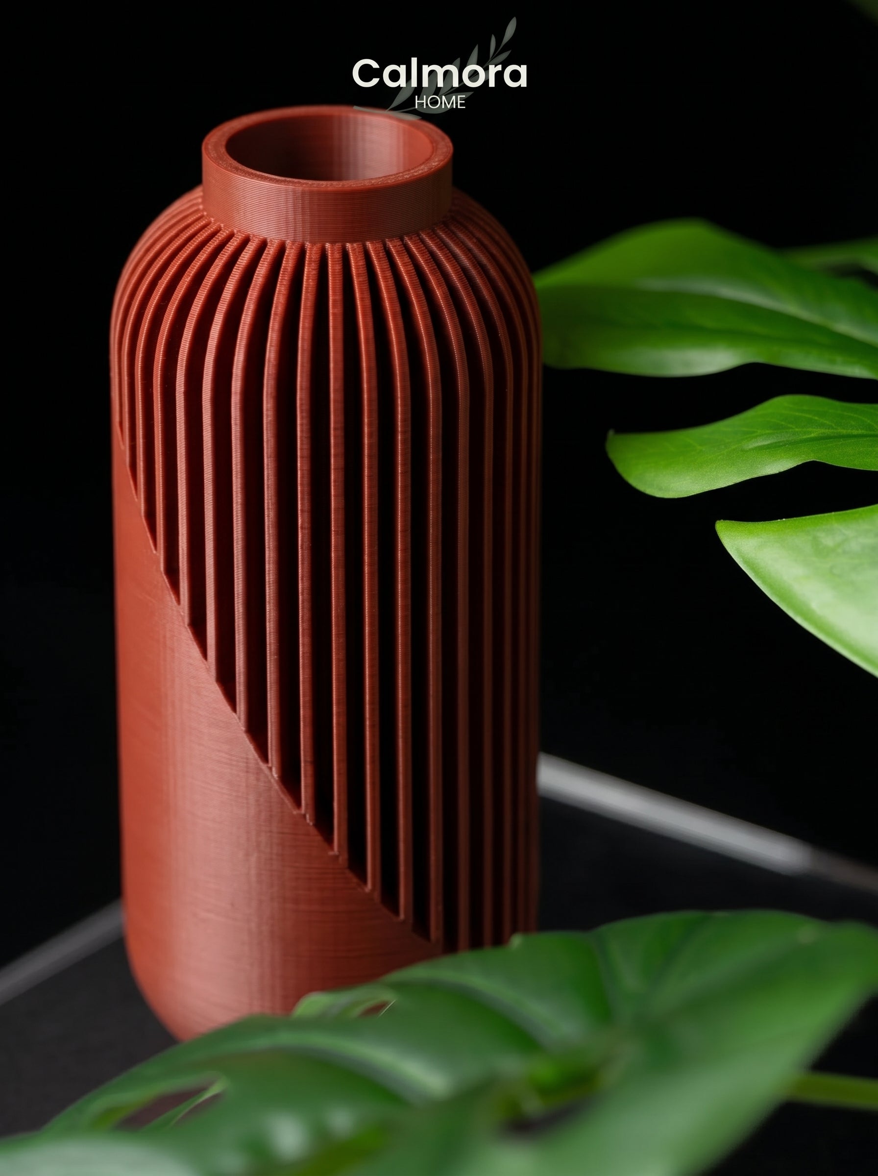 Calmora Diagonal Lines Vase